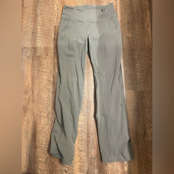 lululemon Groove Pant Flare 32” Grey Sage - Picture 3 of 4